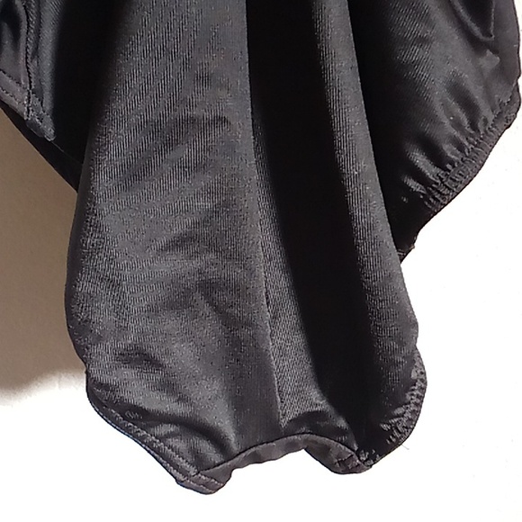 NEW Miraclesuit Party Beachy Size 8 Floral Black-Pink Colors - Picture 3 of 12